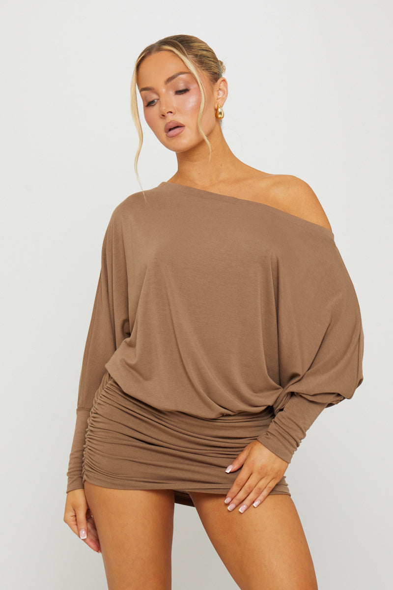 Women's Brown Off-Shoulder Ruched Batwing Mini Dress