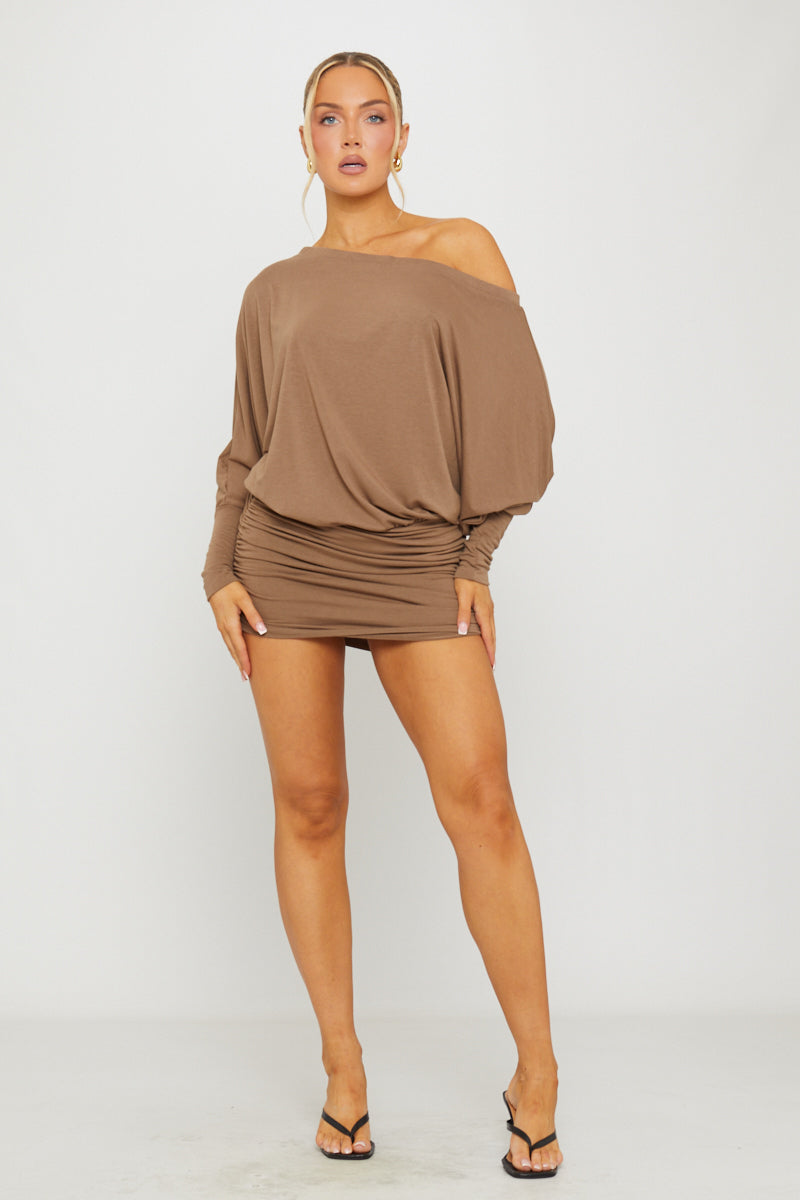 Women's Brown Off-Shoulder Ruched Batwing Mini Dress